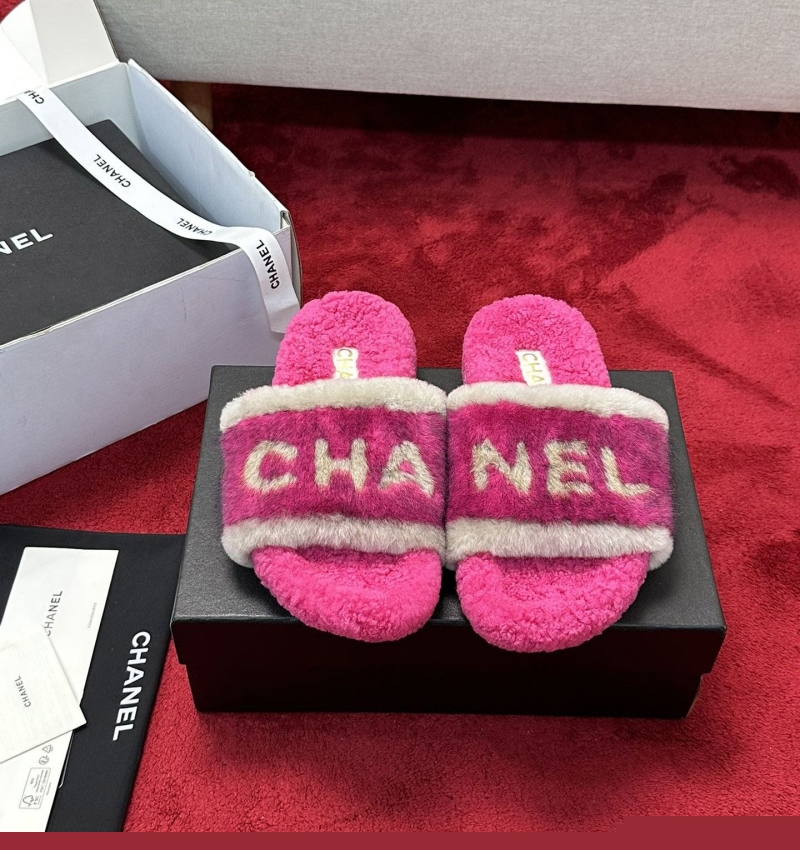 Ch*el slippers